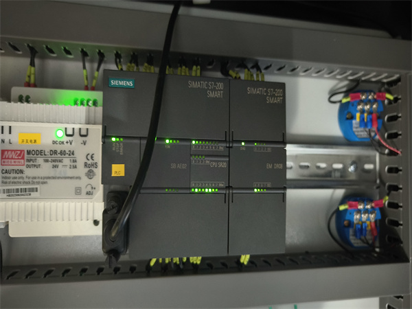 一体化净水器智能PLC控制系统